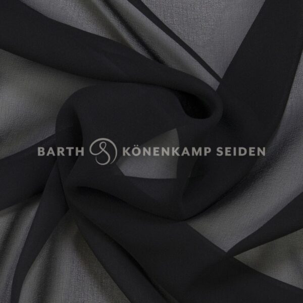 3001-7-china-seiden-georgette-blau-1