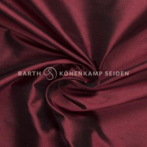3090-211 Doupion silk plain red 115g 137cm