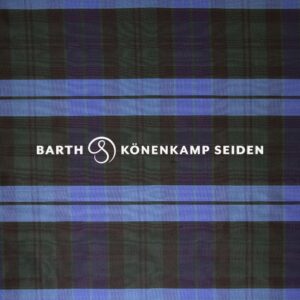 3090B-89 Doupion silk checked green blue 115g 137cm
