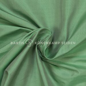 3090-475 Doupion silk plain green 115g 137cm